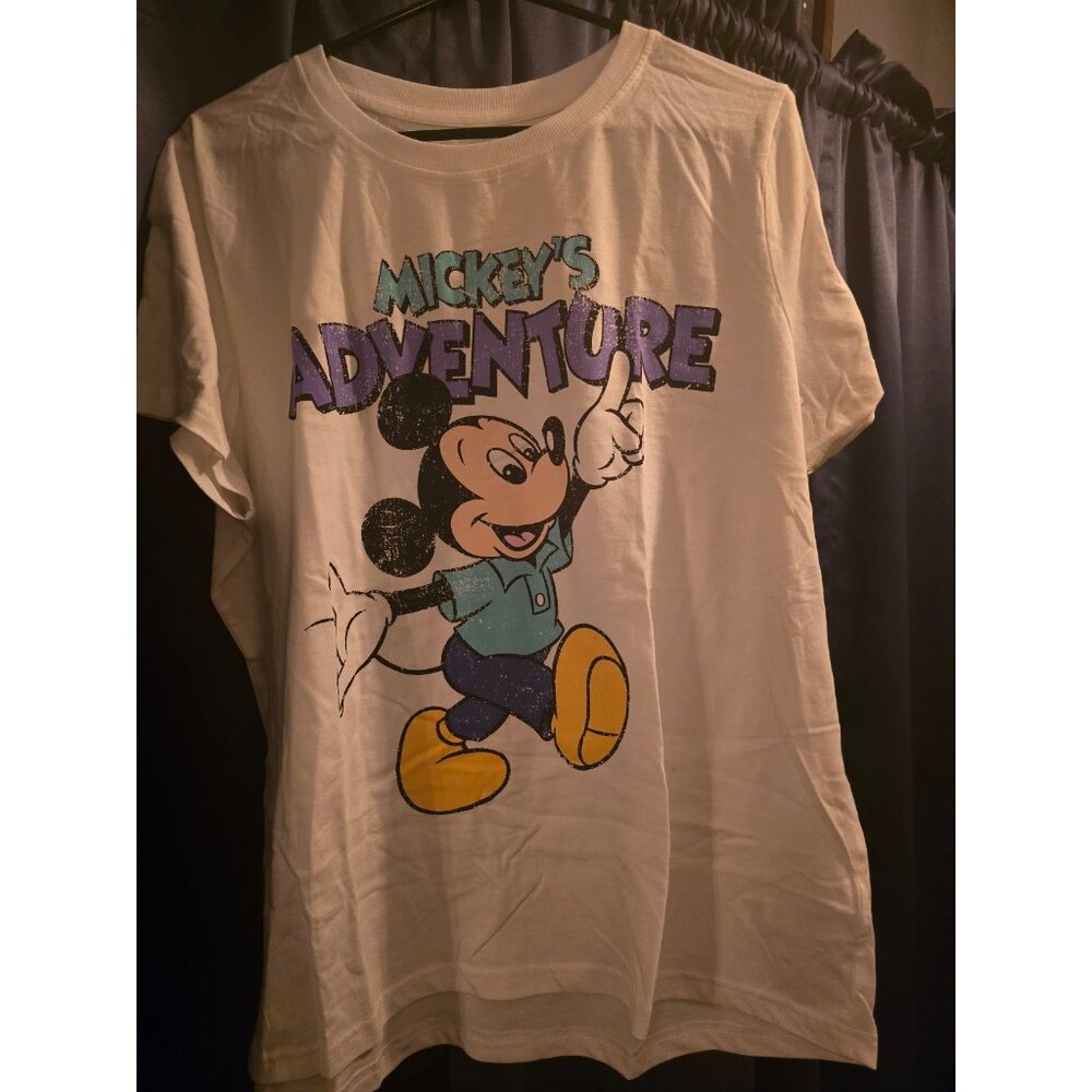 Disney t-shirt